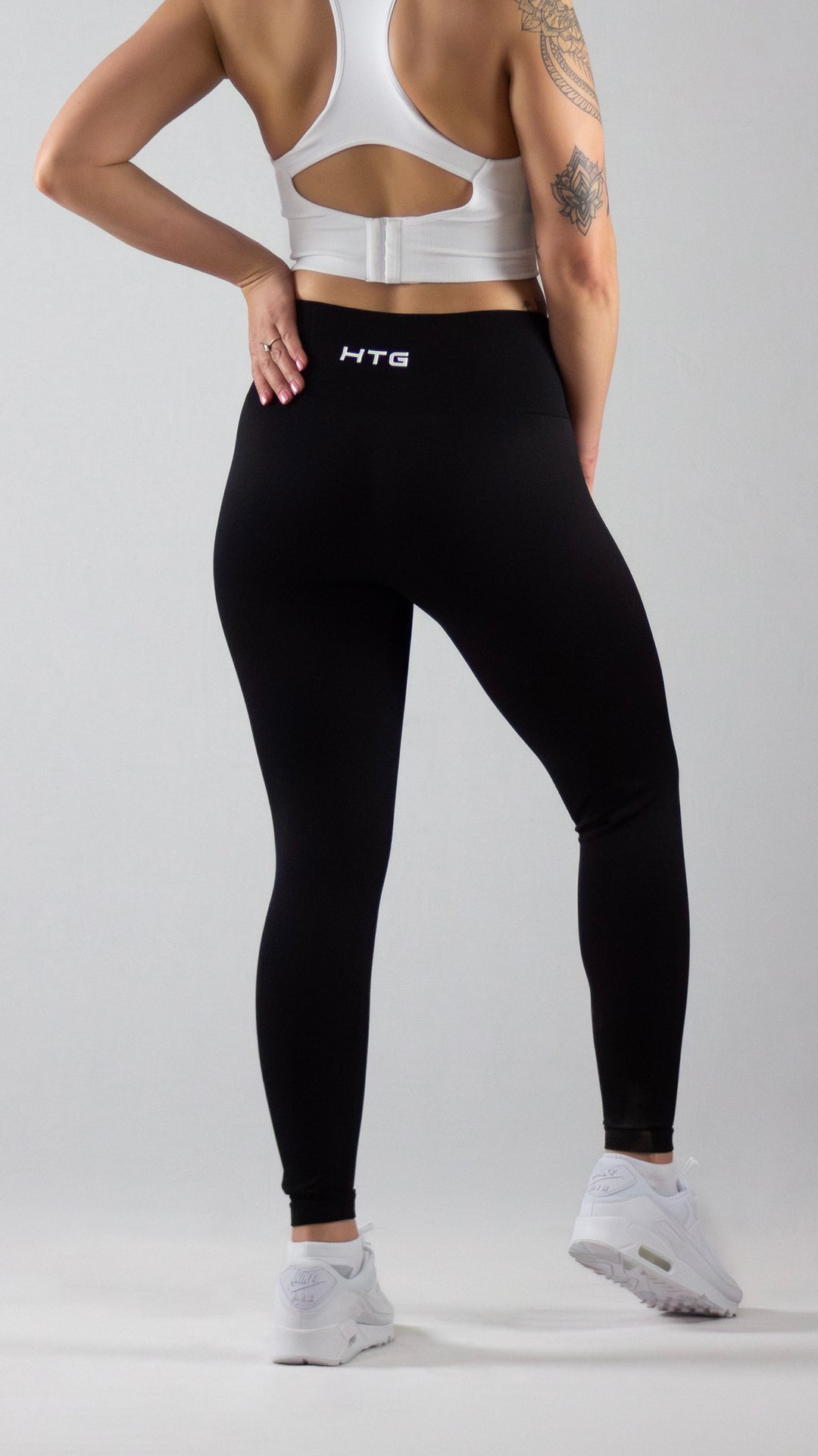 Black Solid Seamless Leggings – Hit The Gym Clothing